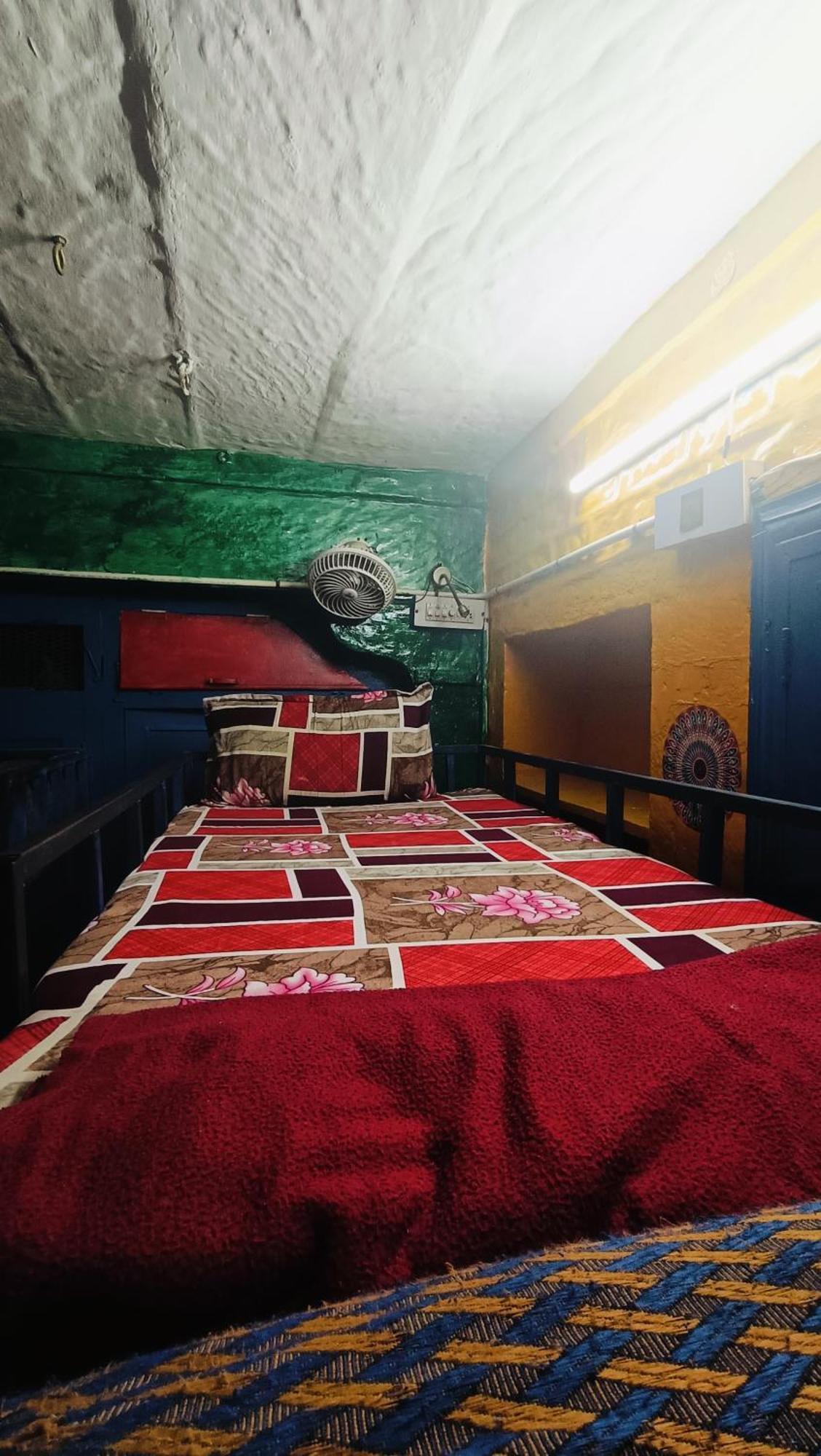 Bob Hostel Джодхпур Номер фото